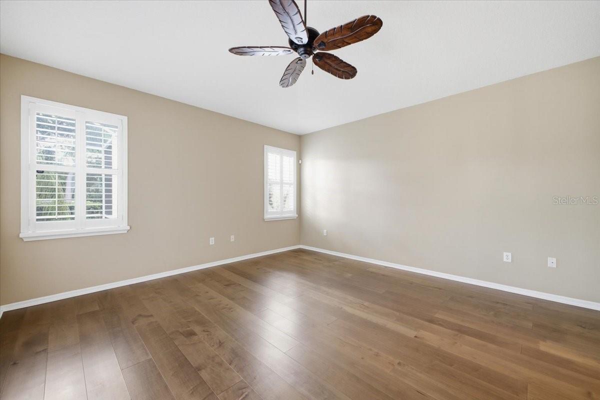 2726 VALENCIA GROVE DR, VALRICO, FL, 33596