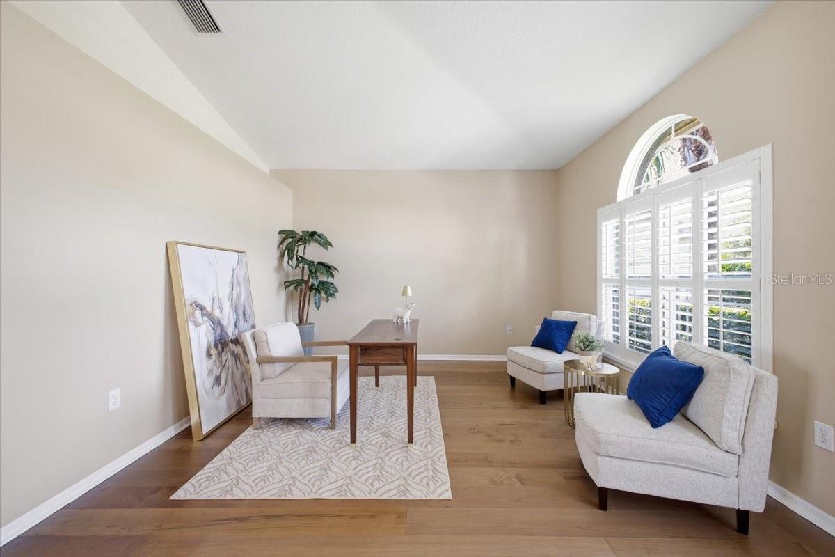 2726 VALENCIA GROVE DR, VALRICO, FL, 33596