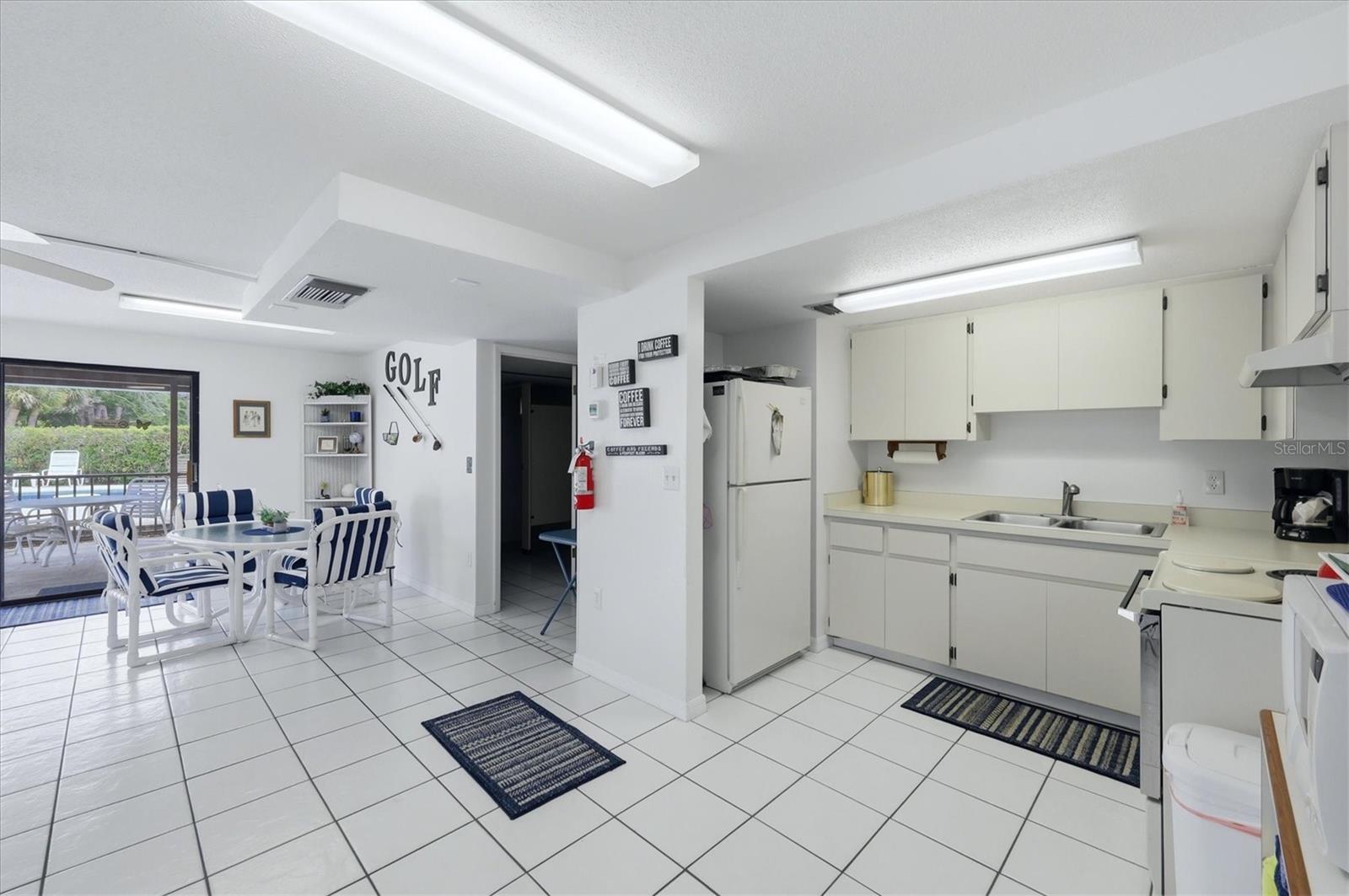 931 CAPRI ISLES BLVD #32, VENICE, FL, 34292