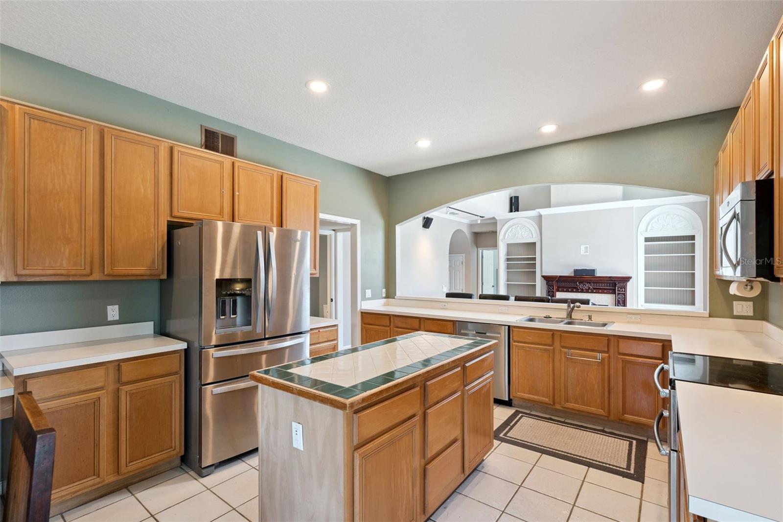 2401 STONEVIEW RD, ORLANDO, FL, 32806