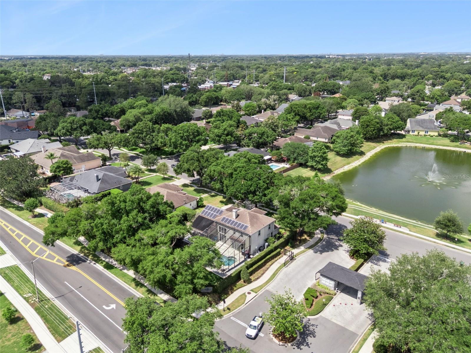 2401 STONEVIEW RD, ORLANDO, FL, 32806