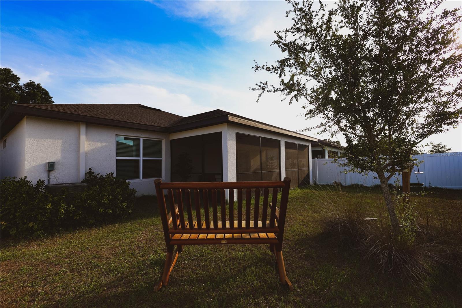9553 SUMMERS CAY CIR, THONOTOSASSA, FL, 33592