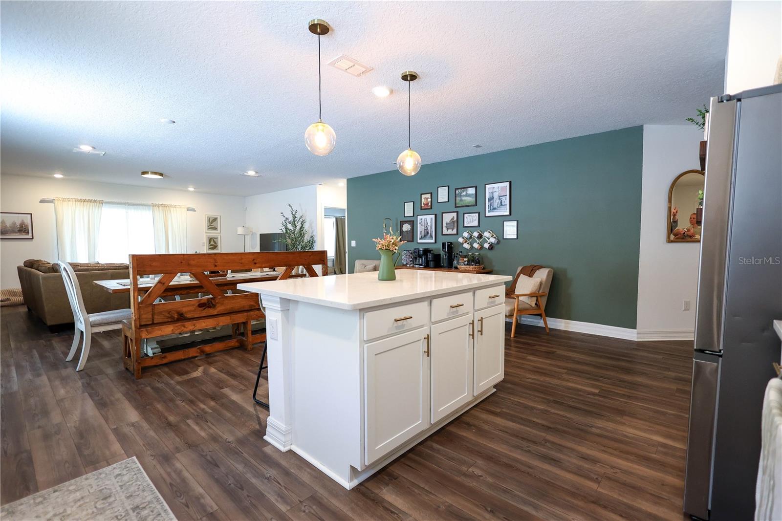 9553 SUMMERS CAY CIR, THONOTOSASSA, FL, 33592