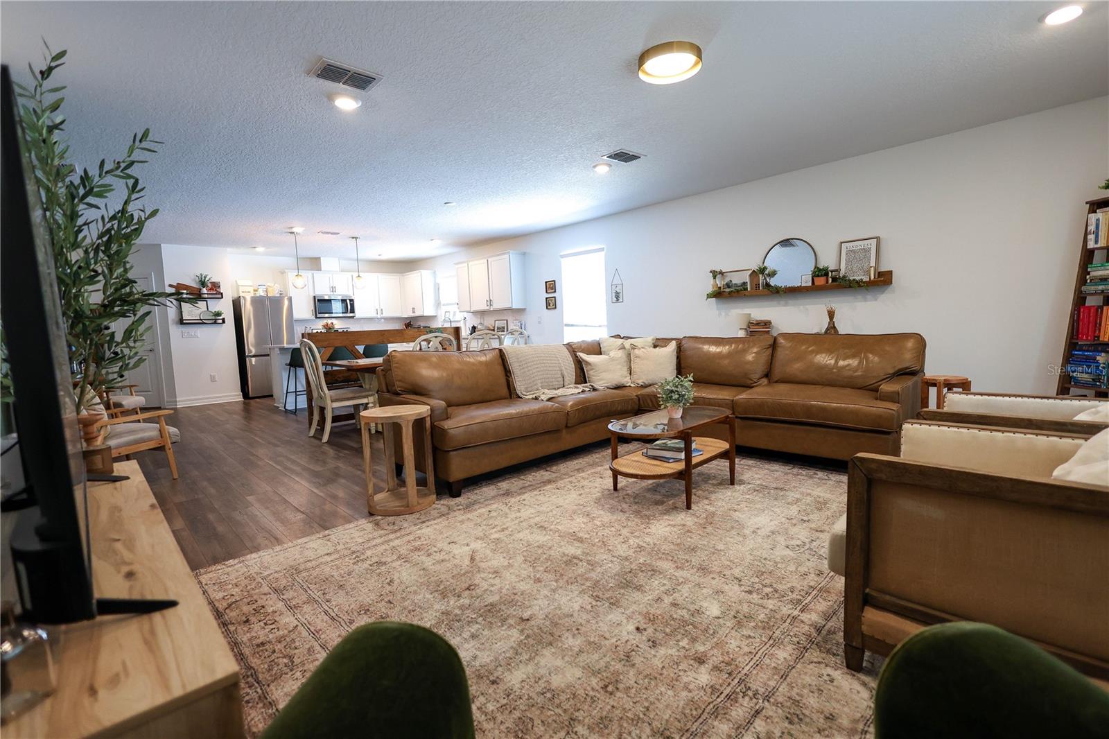 9553 SUMMERS CAY CIR, THONOTOSASSA, FL, 33592