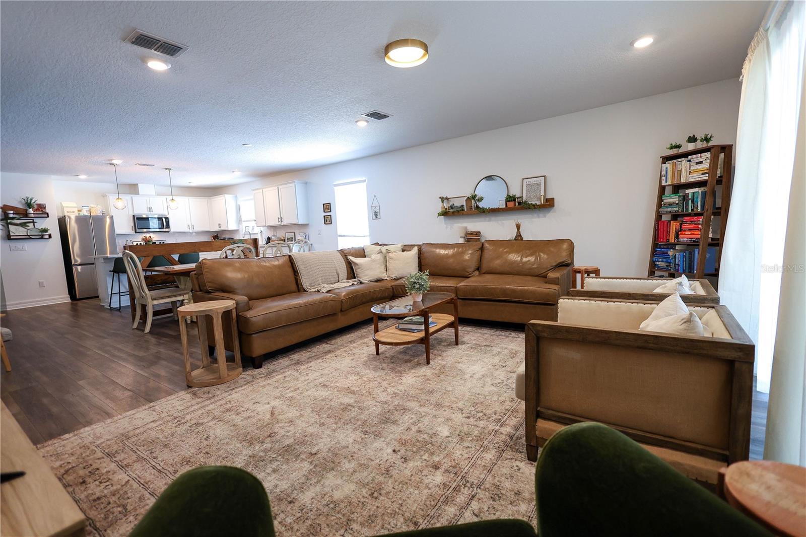 9553 SUMMERS CAY CIR, THONOTOSASSA, FL, 33592