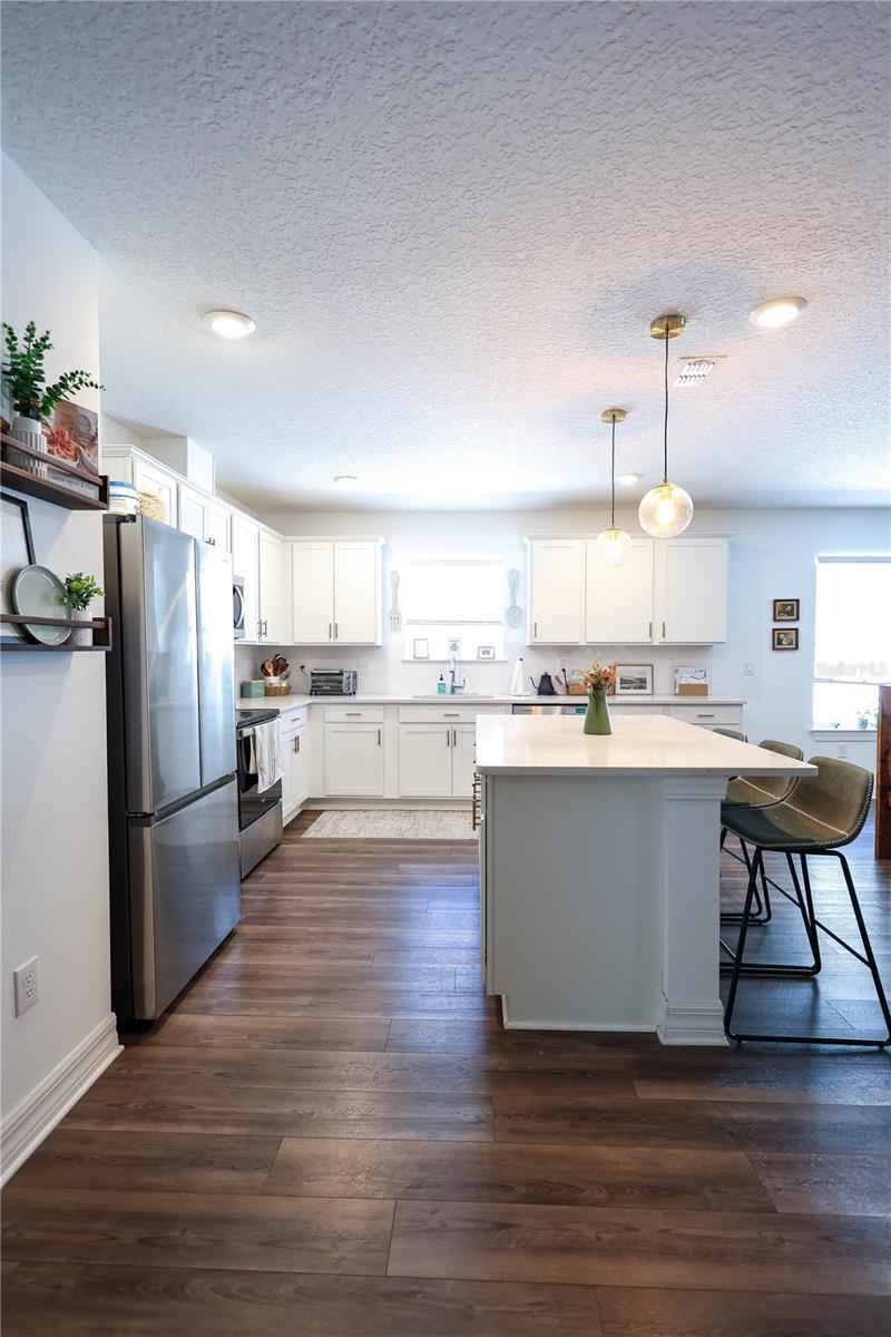 9553 SUMMERS CAY CIR, THONOTOSASSA, FL, 33592