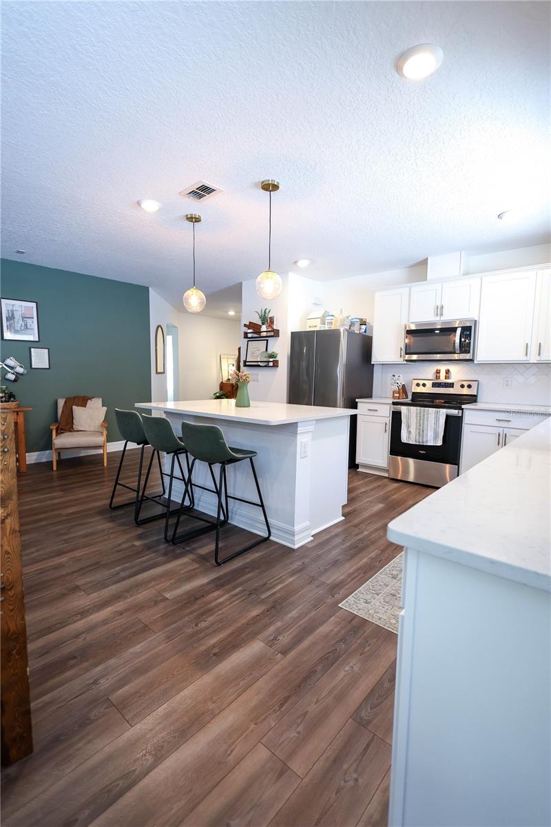 9553 SUMMERS CAY CIR, THONOTOSASSA, FL, 33592