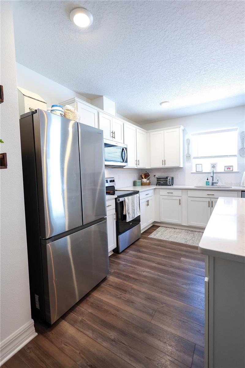 9553 SUMMERS CAY CIR, THONOTOSASSA, FL, 33592