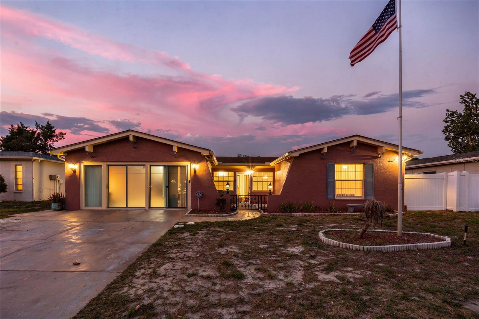 9647 MOREHEAD LN, PORT RICHEY, FL, 34668