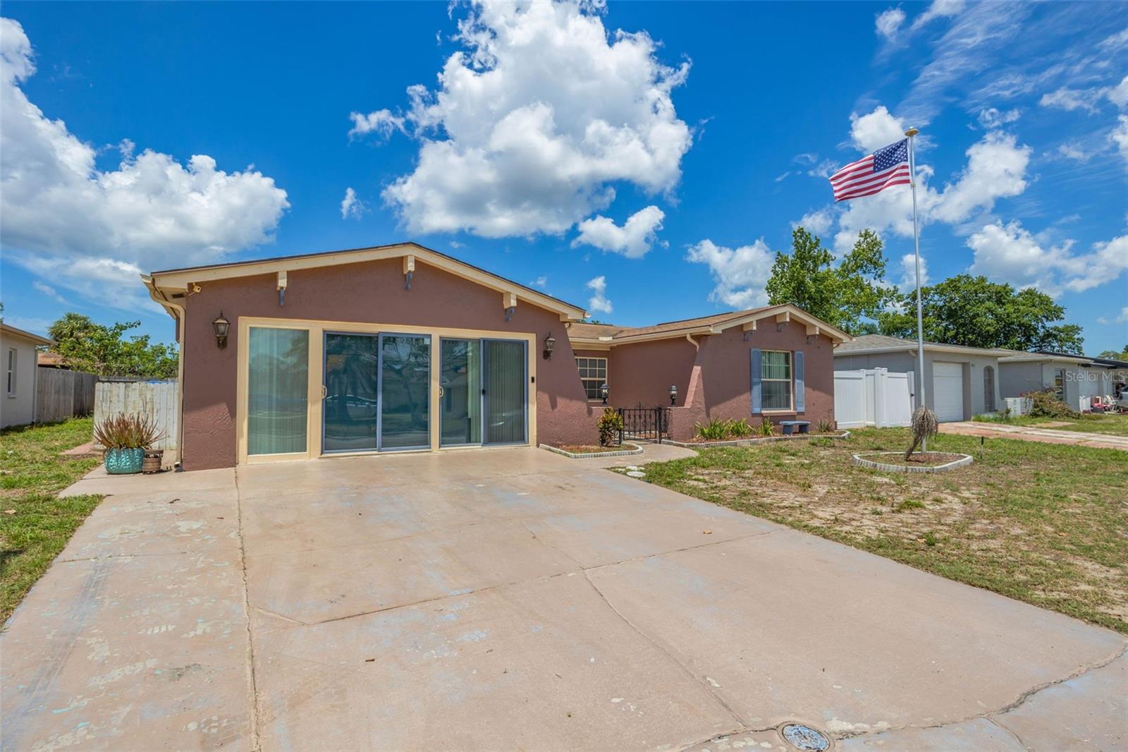 9647 MOREHEAD LN, PORT RICHEY, FL, 34668