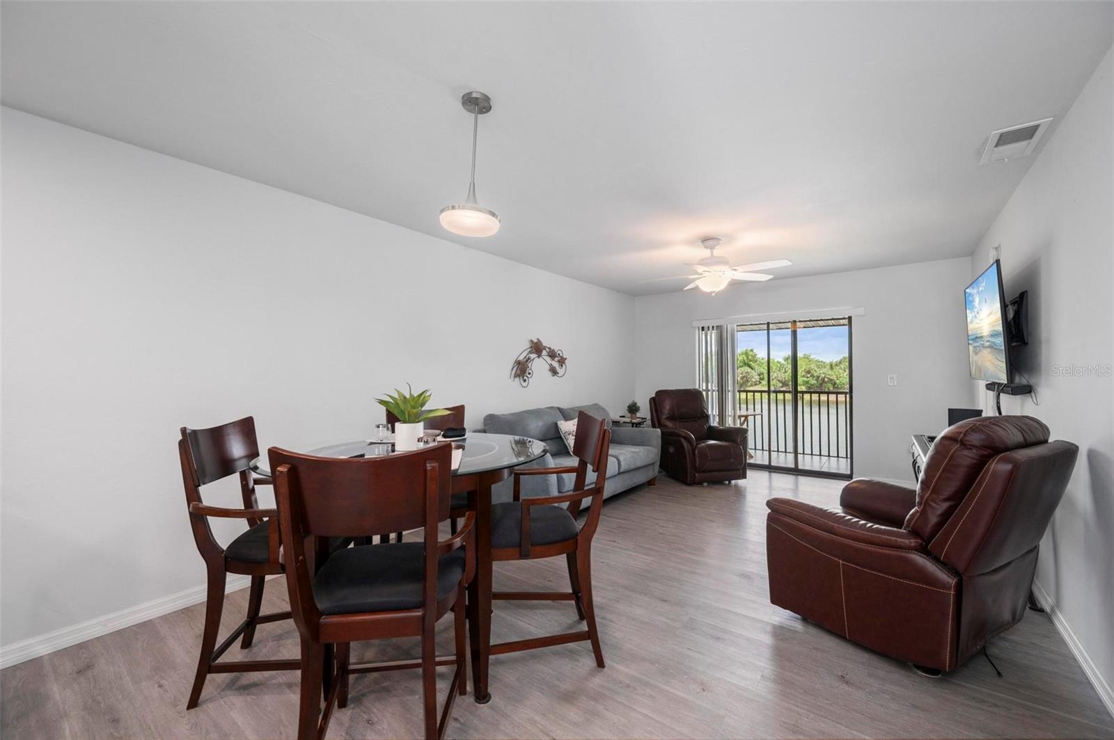 4064 OAKVIEW DR #D9, PORT CHARLOTTE, FL, 33980