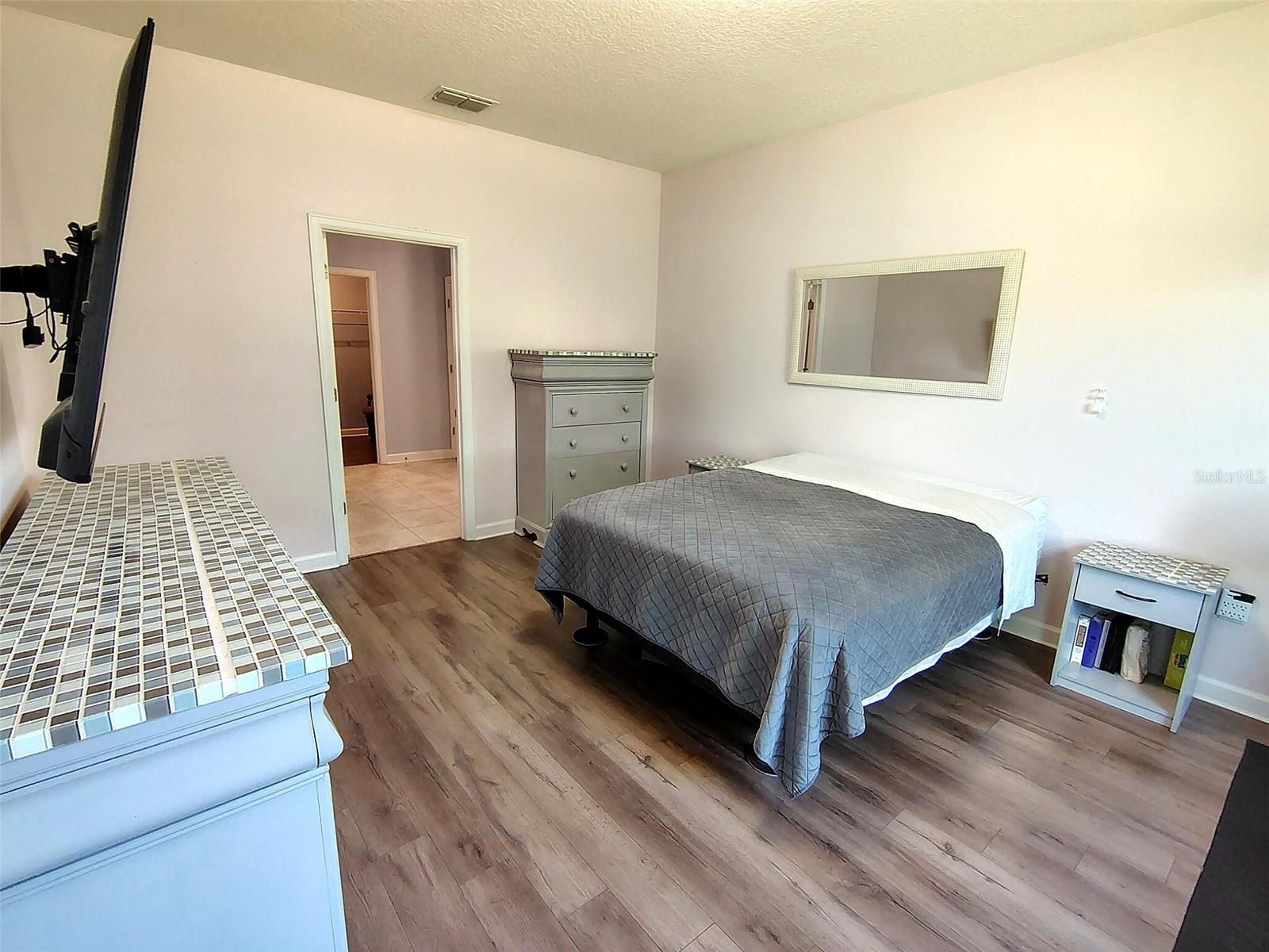 1047 OAK BLUFF DR, DAVENPORT, FL, 33837