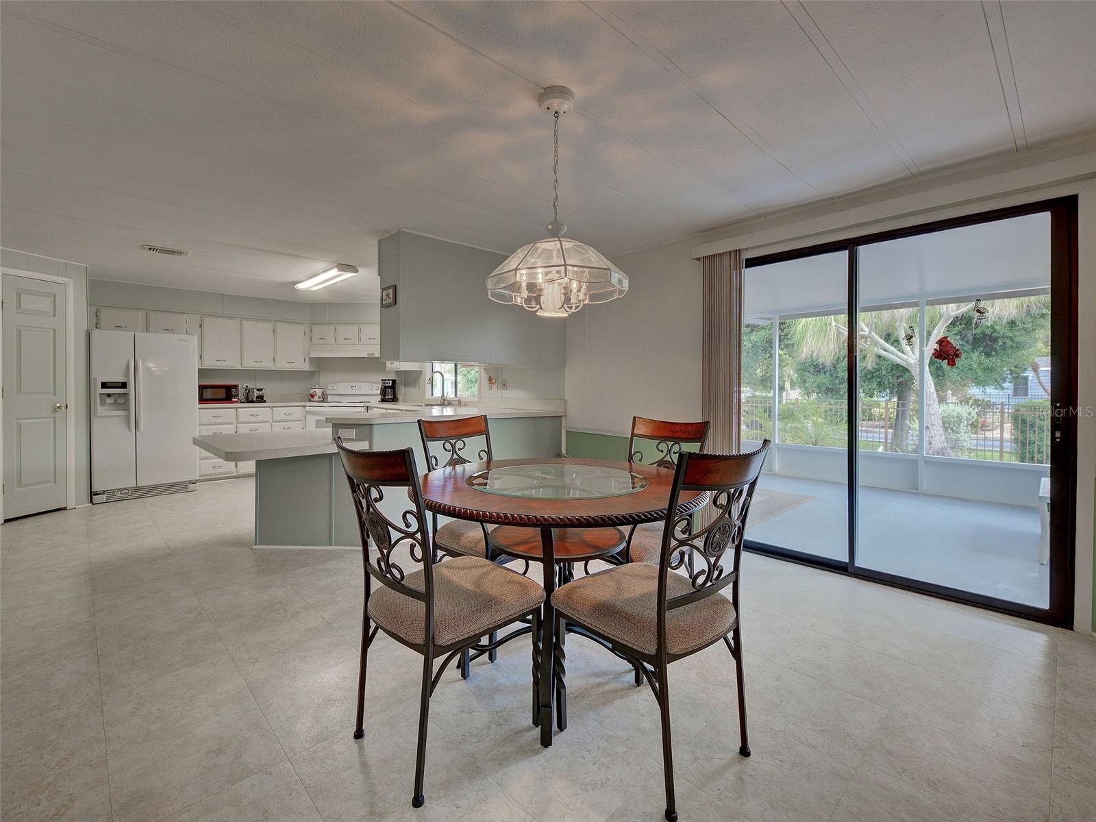 3331 GOLDFINCH LN, ENGLEWOOD, FL, 34224