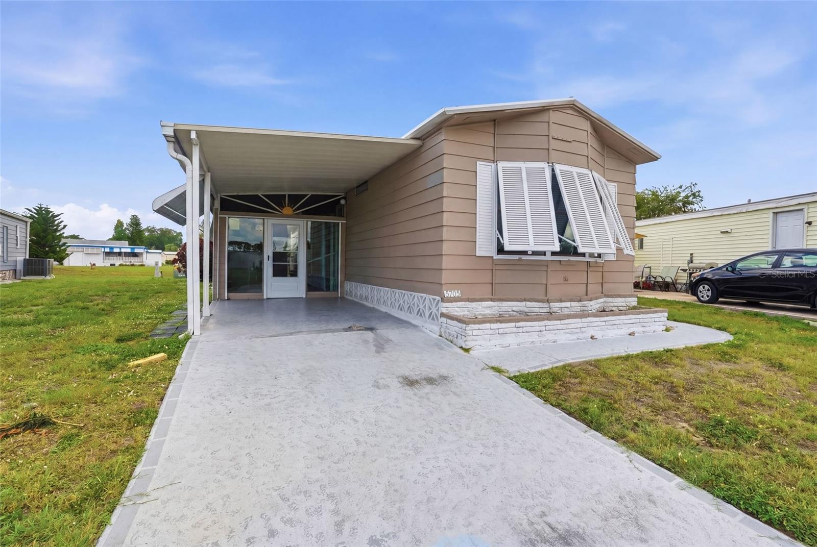 5705 HOLIDAY PARK BLVD, NORTH PORT, FL, 34287