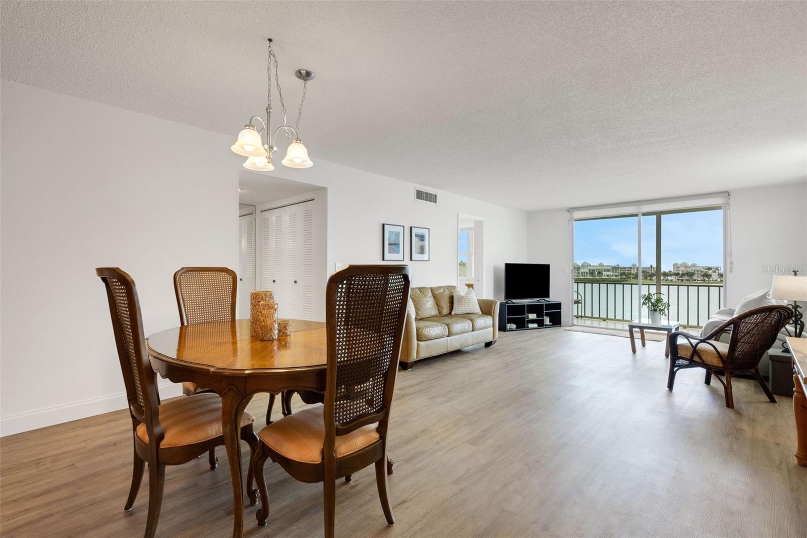 7665 SUN ISLAND DR S #407, SOUTH PASADENA, FL, 33707