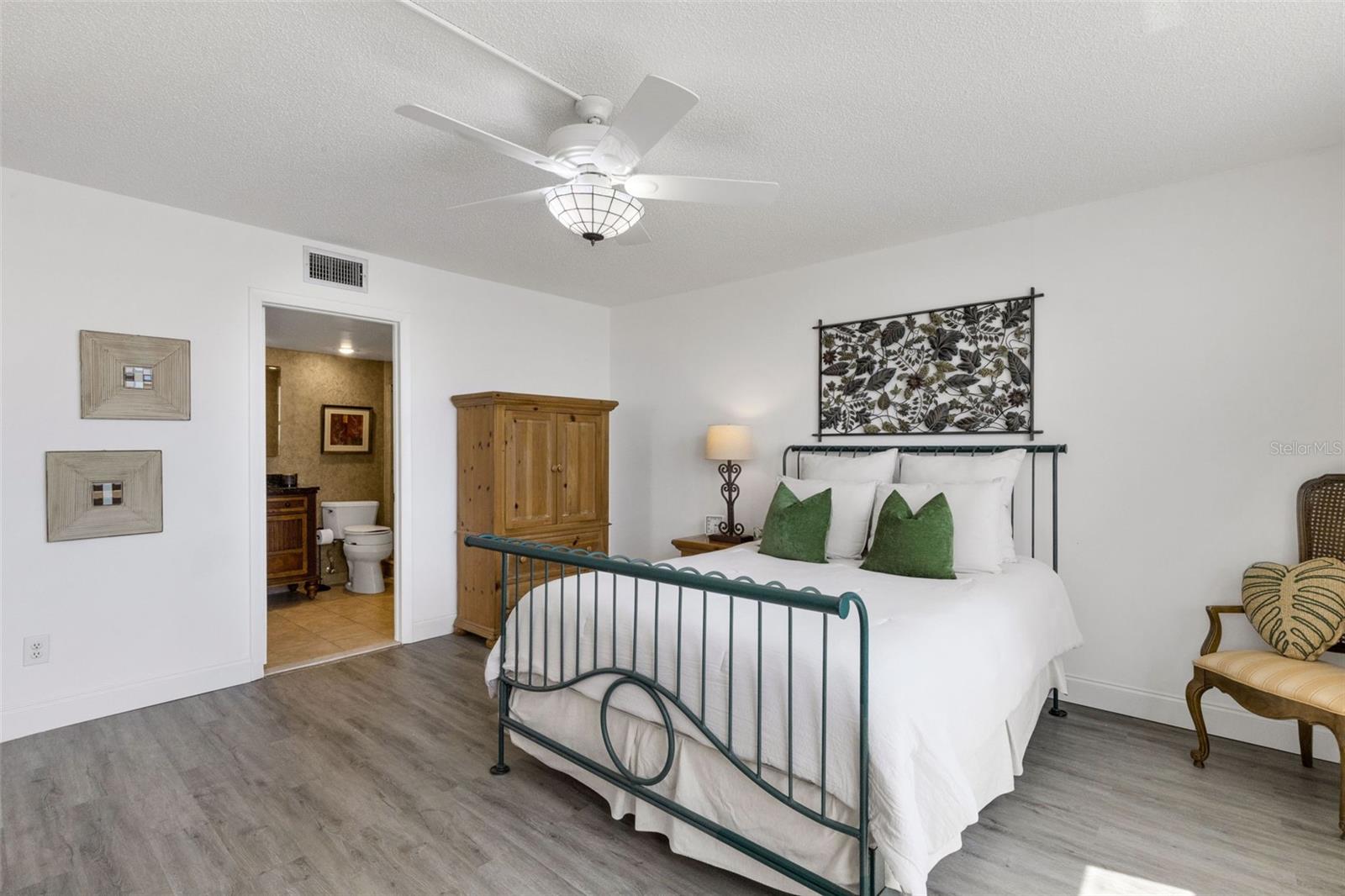 7665 SUN ISLAND DR S #407, SOUTH PASADENA, FL, 33707