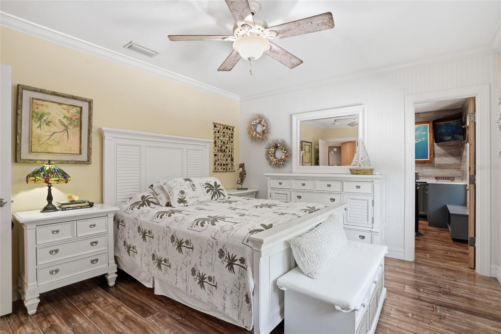 314 S SHORE DR, OSPREY, FL, 34229