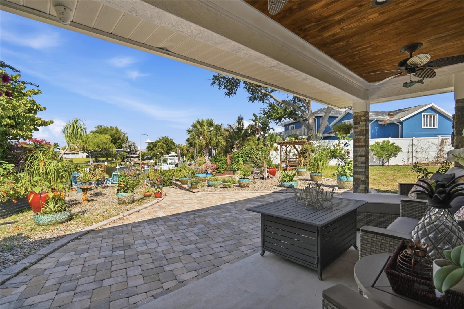 314 S SHORE DR, OSPREY, FL, 34229