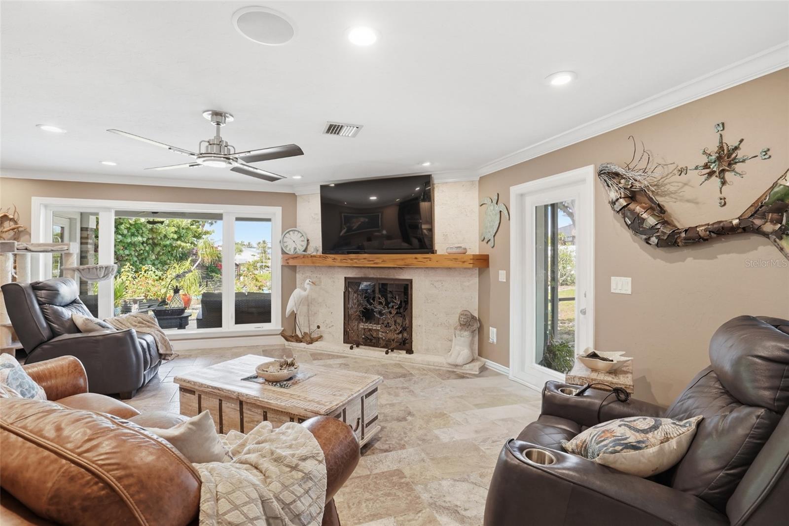 314 S SHORE DR, OSPREY, FL, 34229