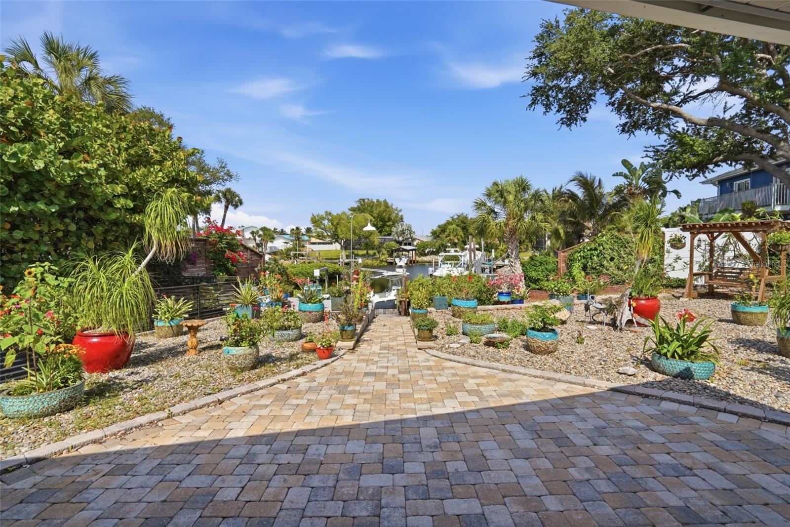 314 S SHORE DR, OSPREY, FL, 34229