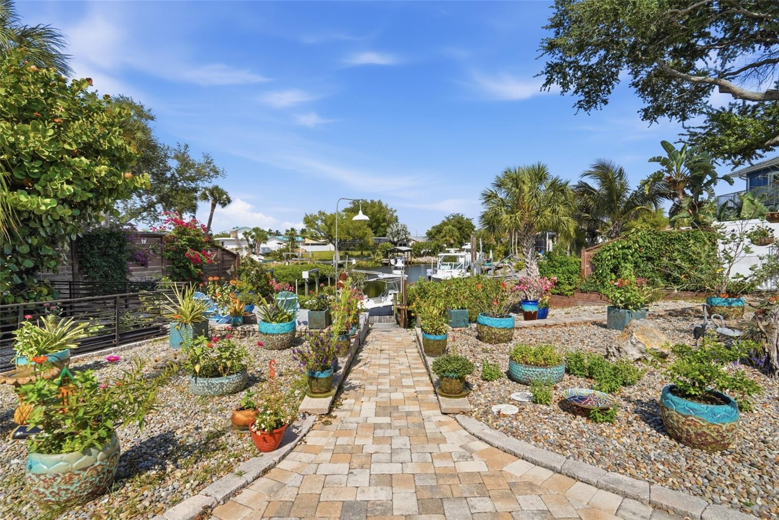314 S SHORE DR, OSPREY, FL, 34229