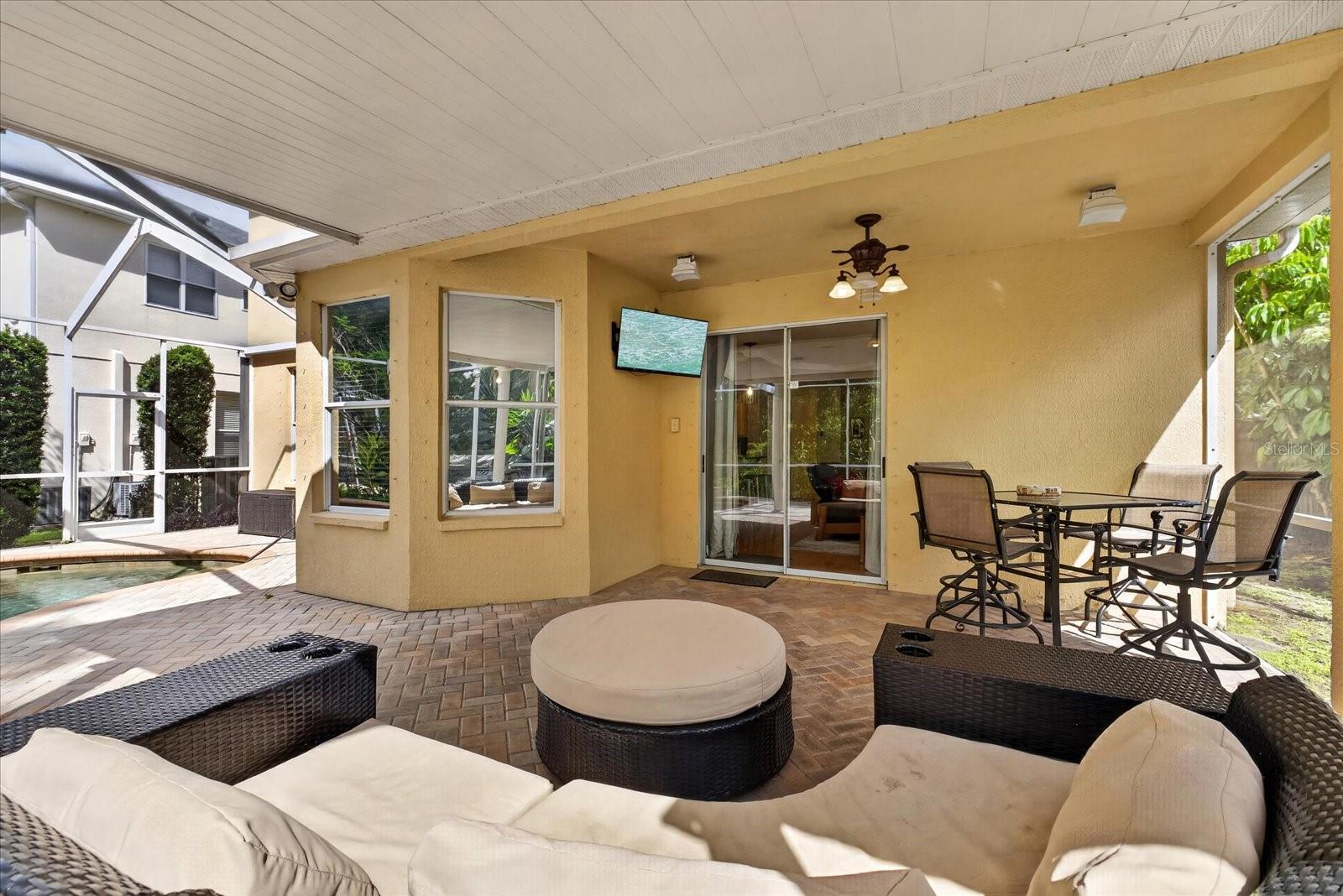 11115 AVERY OAKS DR, TAMPA, FL, 33625