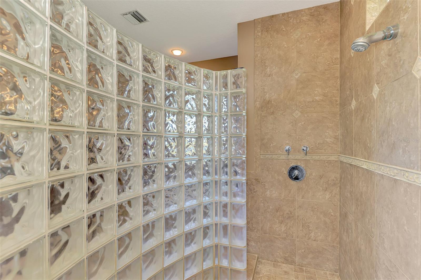 935 GRAHAM RD, VENICE, FL, 34293