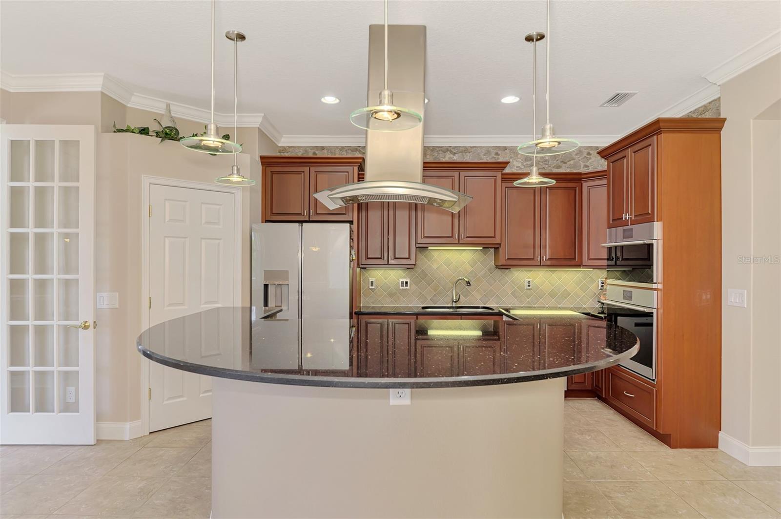 935 GRAHAM RD, VENICE, FL, 34293