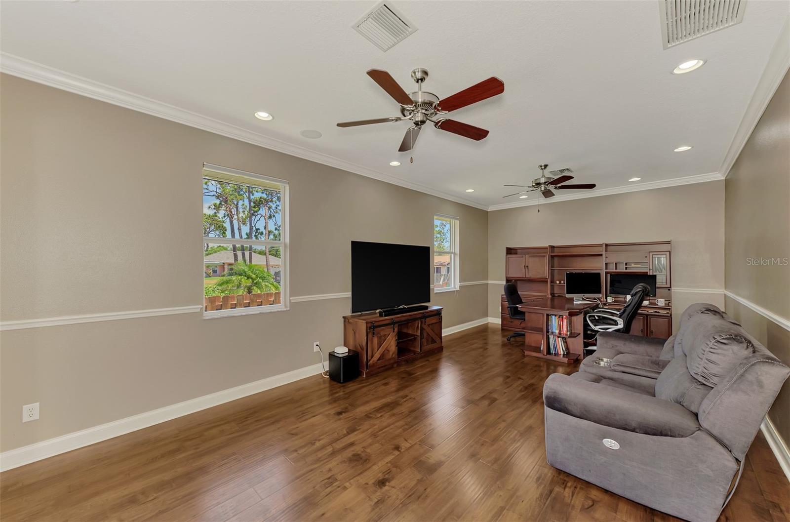 935 GRAHAM RD, VENICE, FL, 34293