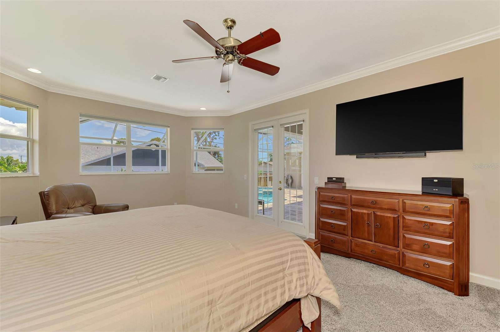 935 GRAHAM RD, VENICE, FL, 34293