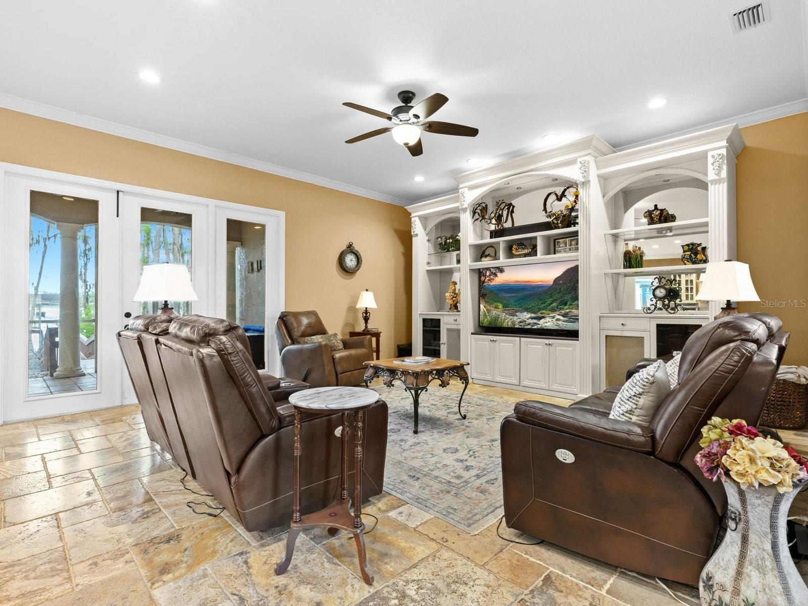 21019 MARSH HAWK DR, LAND O LAKES, FL, 34638