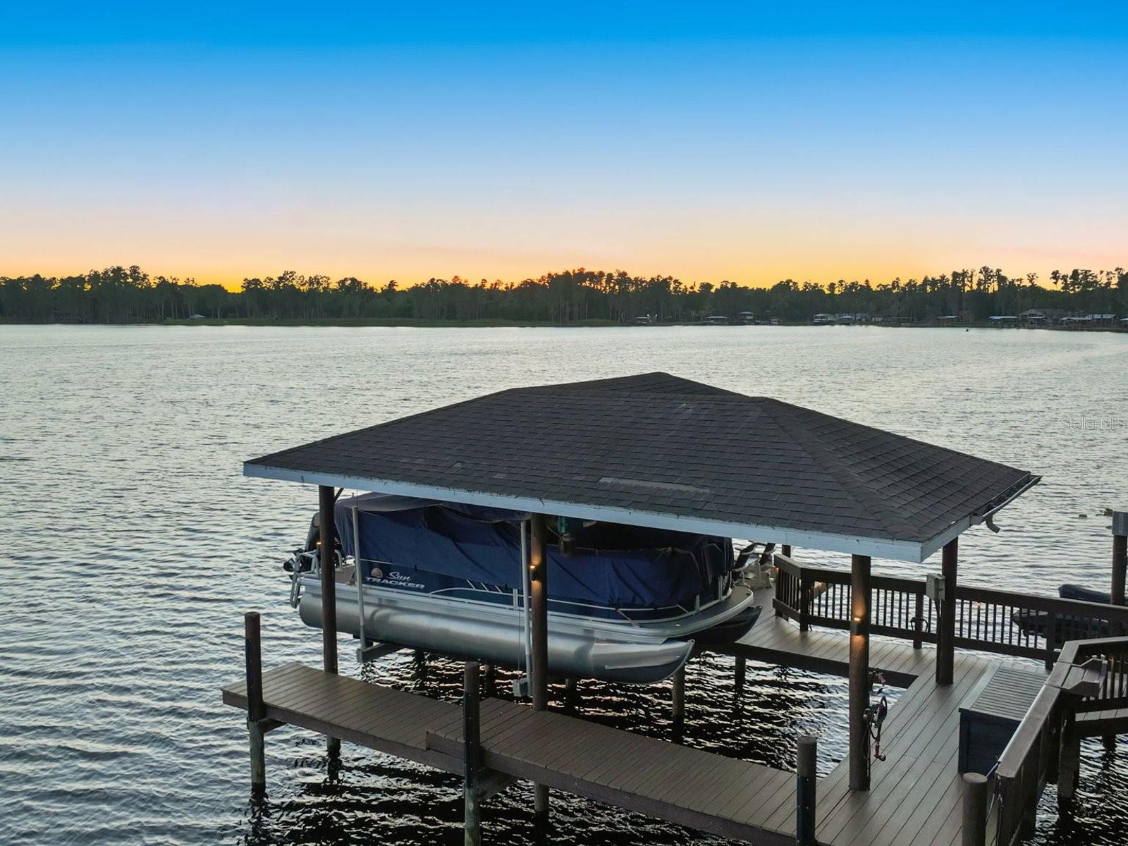 21019 MARSH HAWK DR, LAND O LAKES, FL, 34638