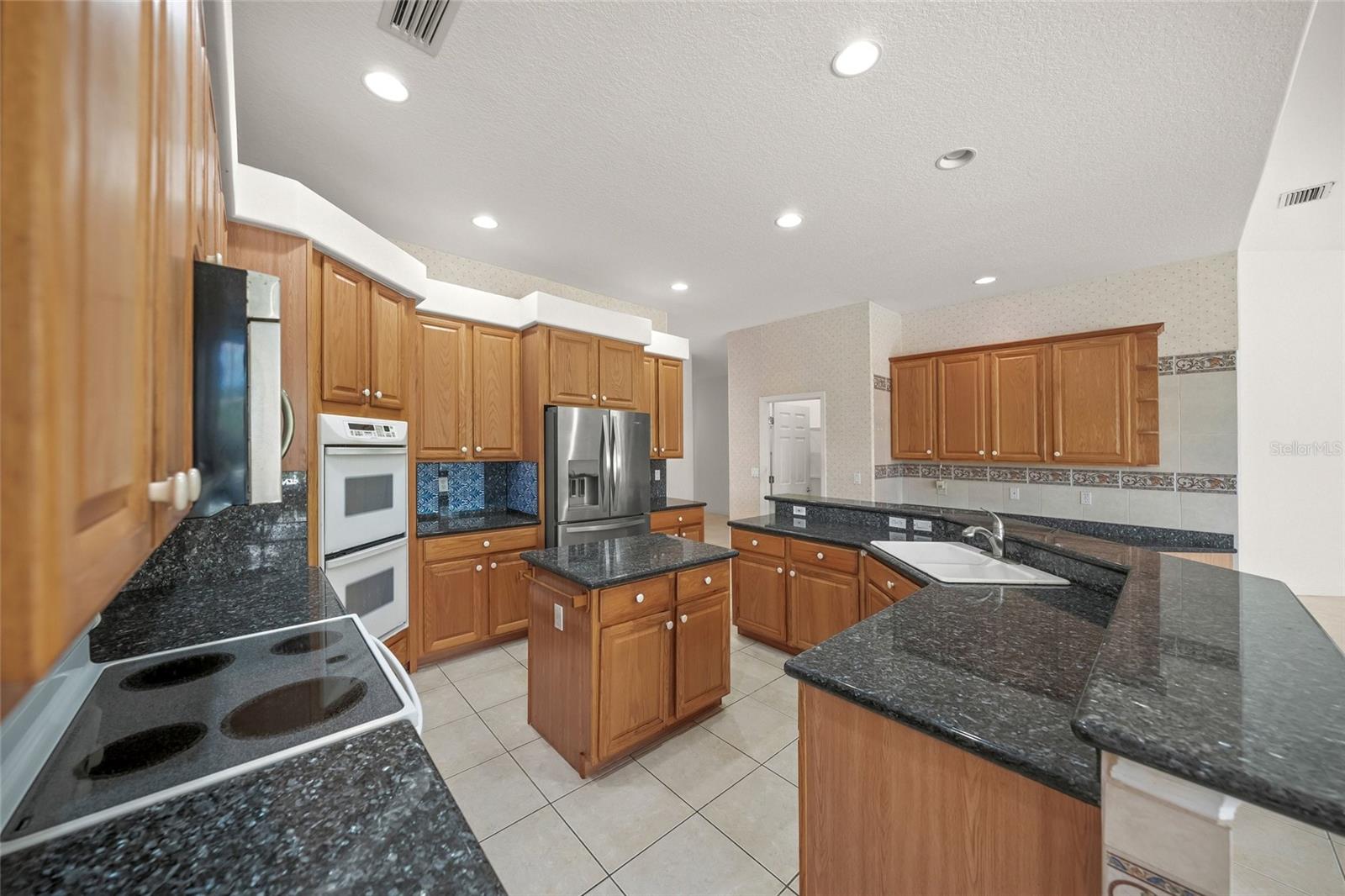 9043 MISTY CREEK DR, SARASOTA, FL, 34241