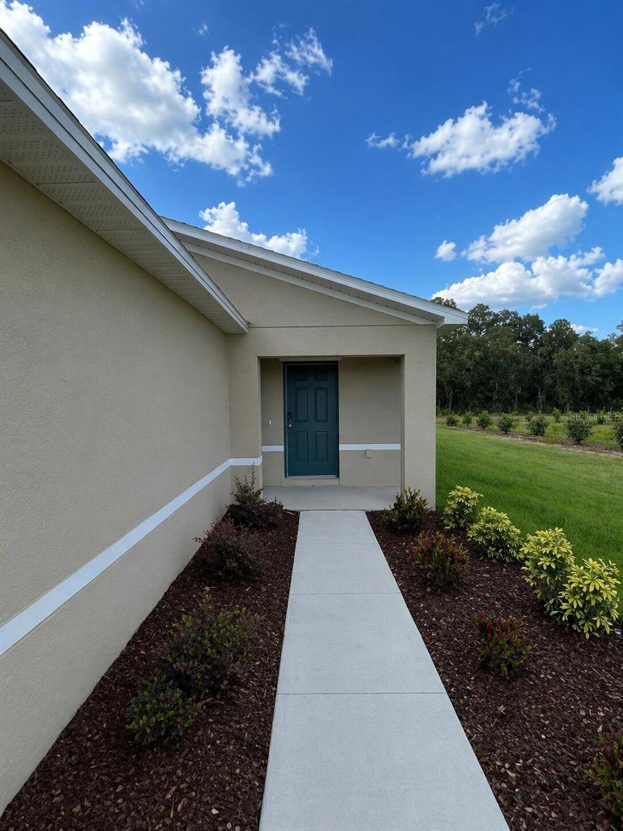 2093 GOLDEN BEAK DR, EAGLE LAKE, FL, 33839