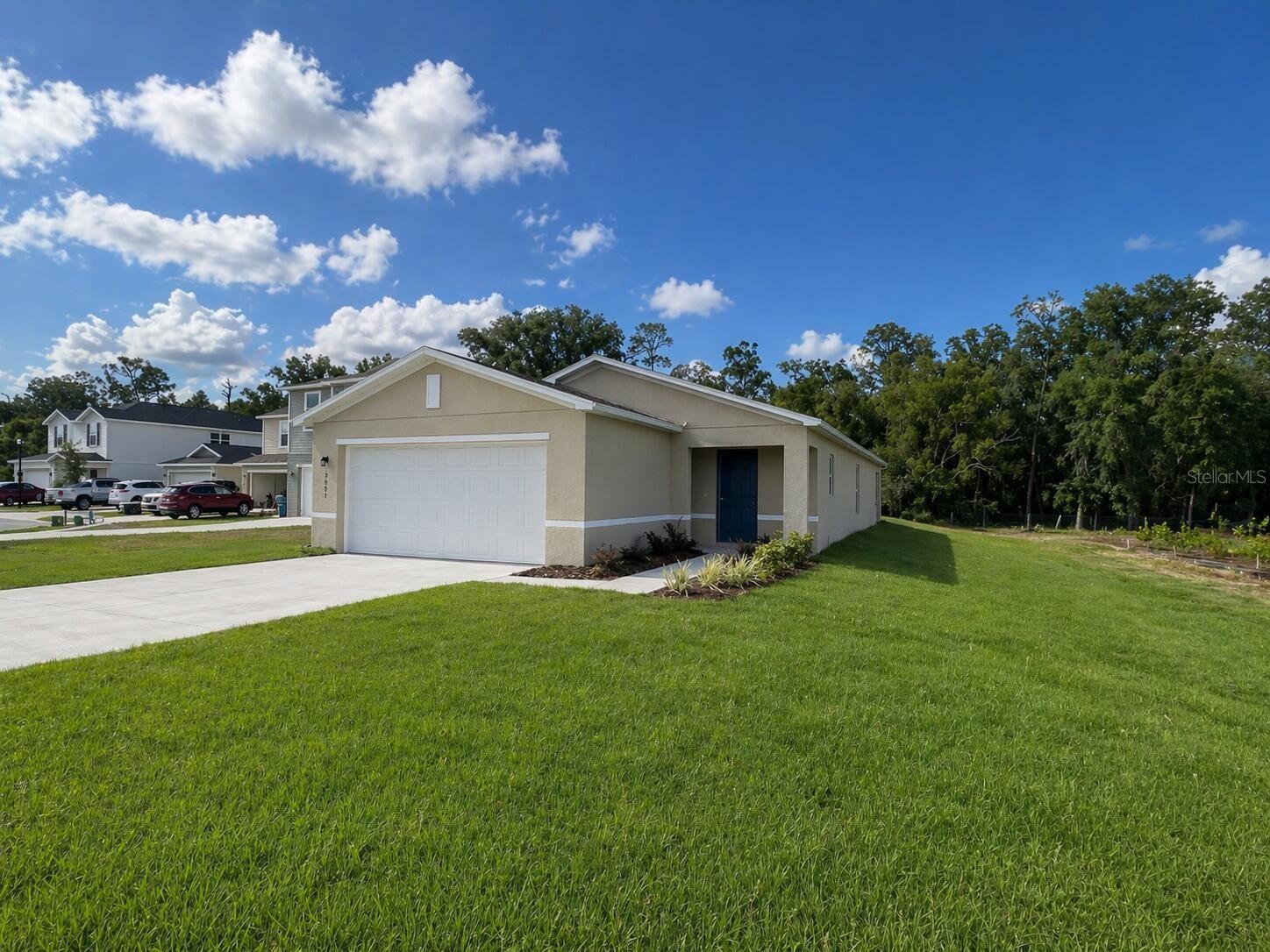 2093 GOLDEN BEAK DR, EAGLE LAKE, FL, 33839