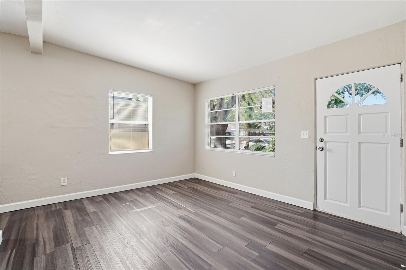 4826 S 8TH AVE S, ST PETERSBURG, FL, 33711