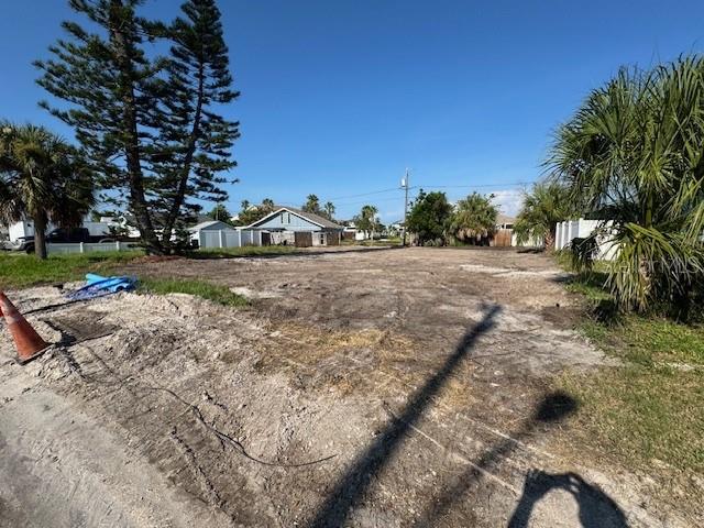 14012 MARGUERITE DR, MADEIRA BEACH, FL, 33708