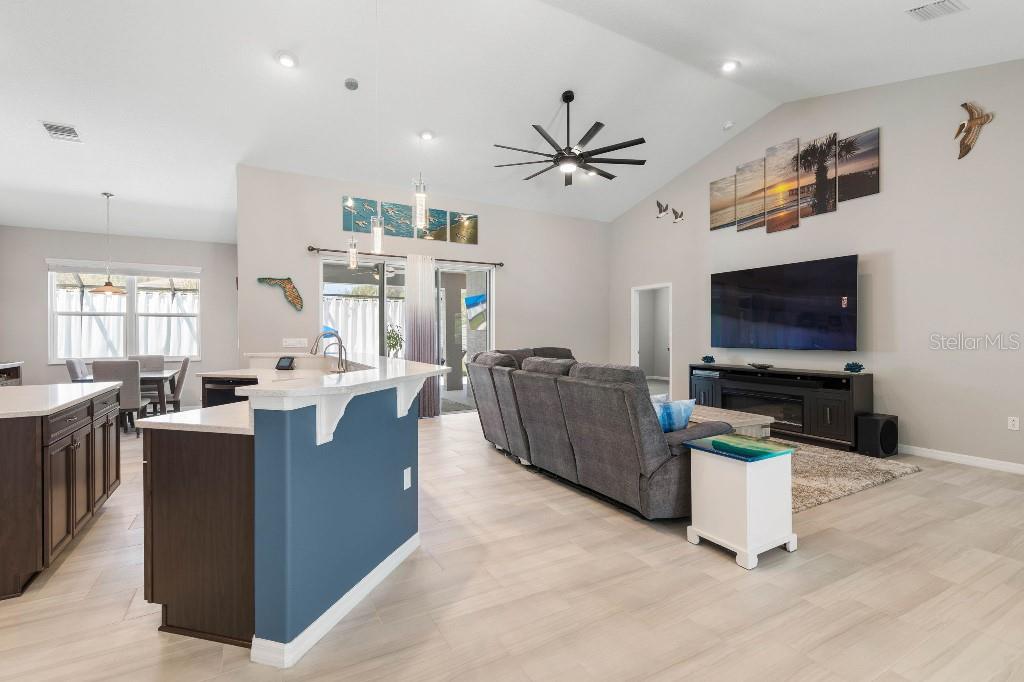 23 POINCIANA LN, PALM COAST, FL, 32164