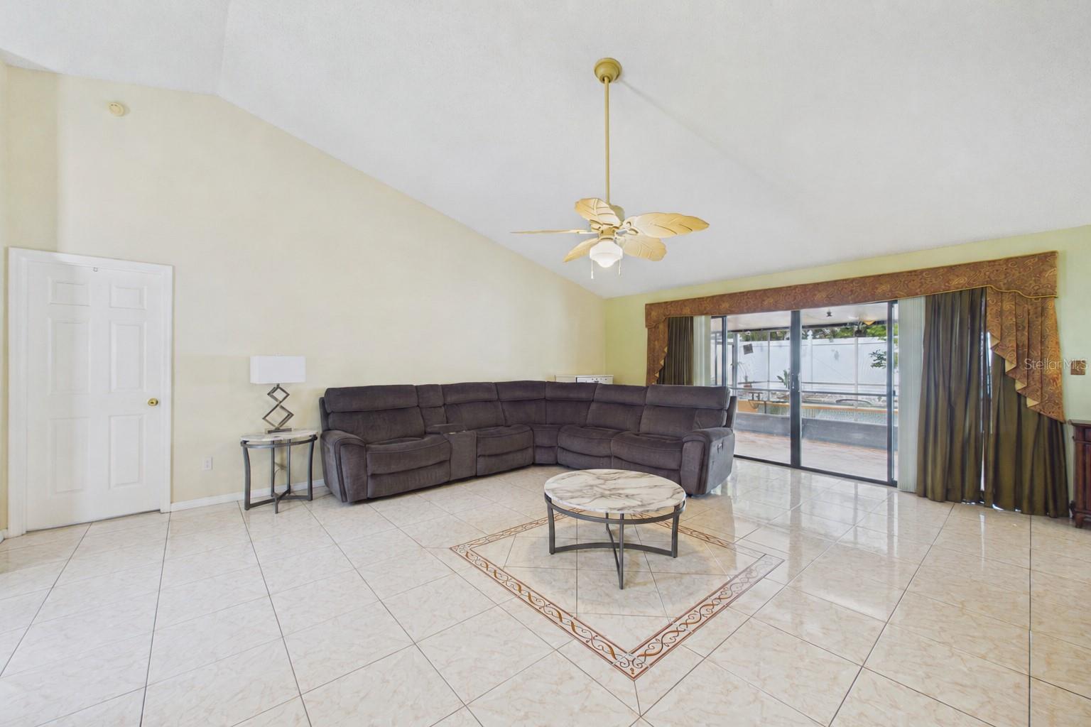4386 WYNDCLIFF CIR, ORLANDO, FL, 32817
