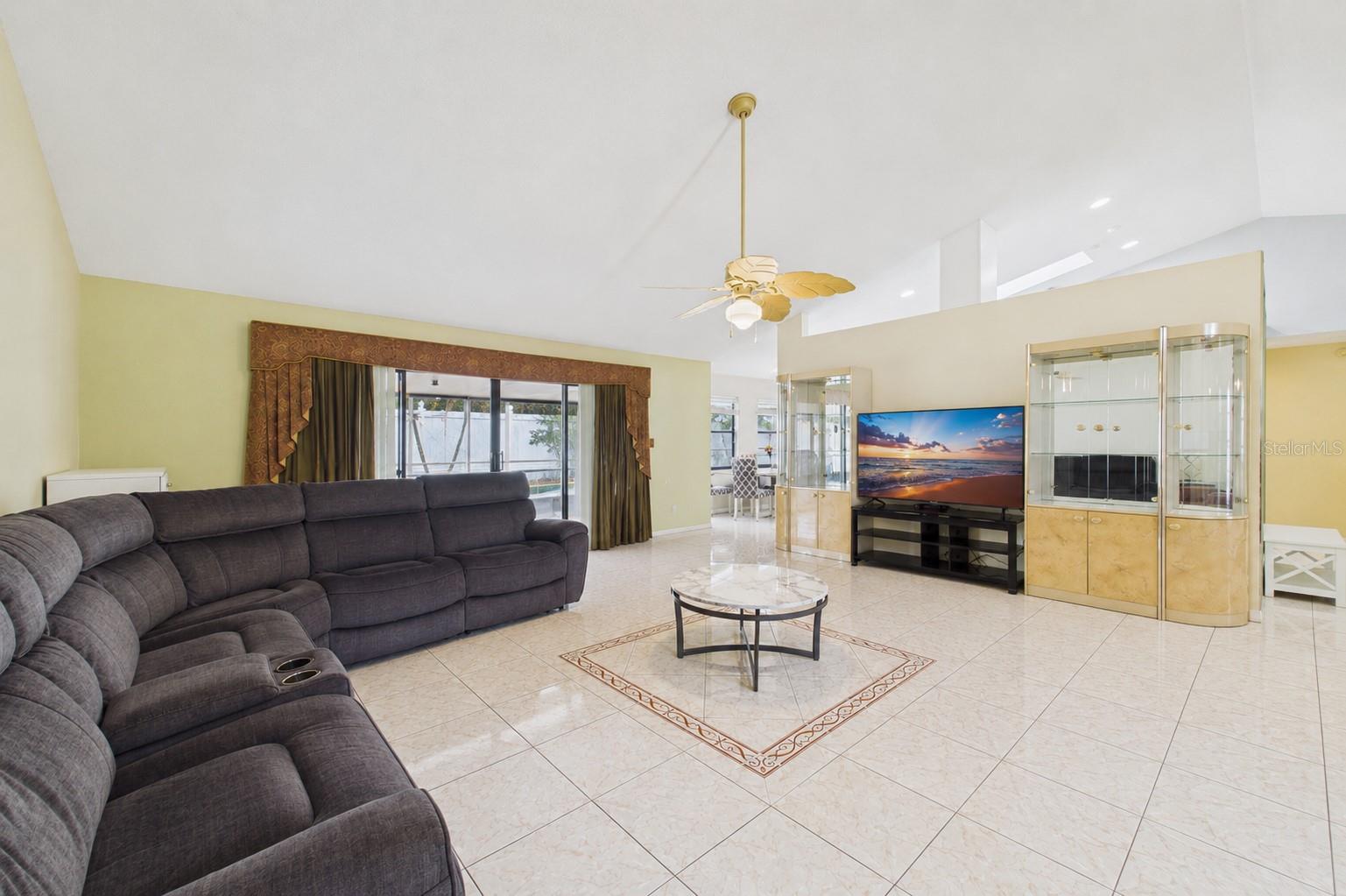 4386 WYNDCLIFF CIR, ORLANDO, FL, 32817