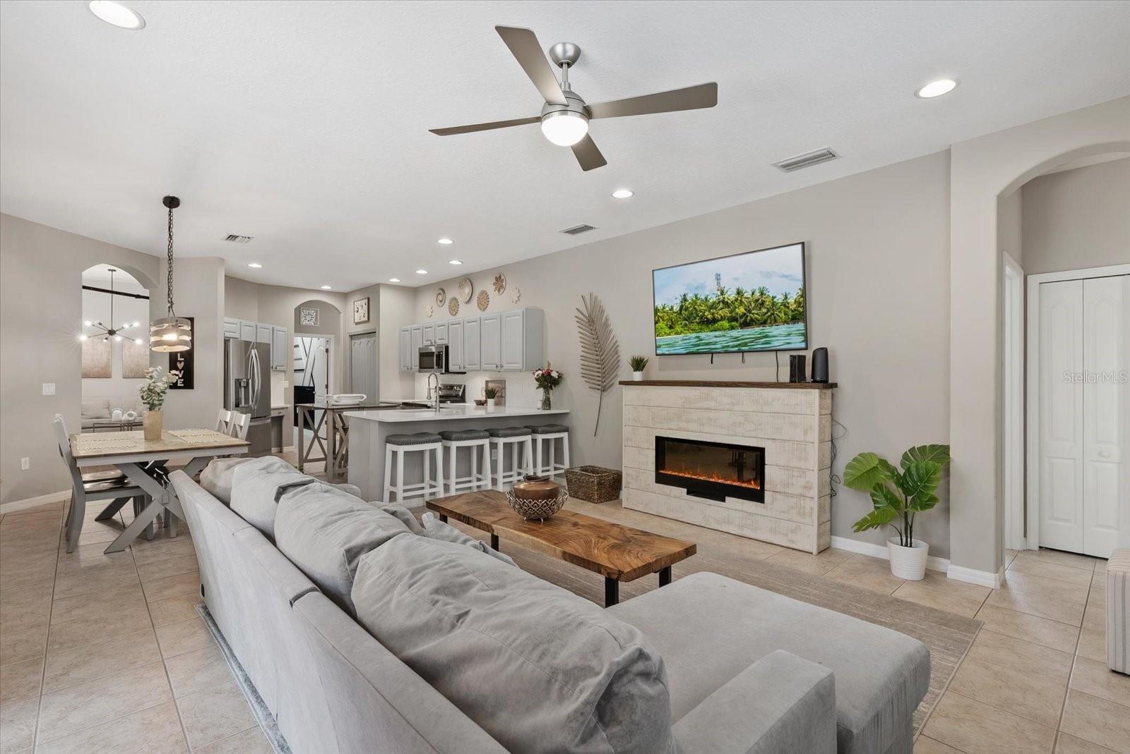 9013 KINGSBURY PL, BRADENTON, FL, 34212