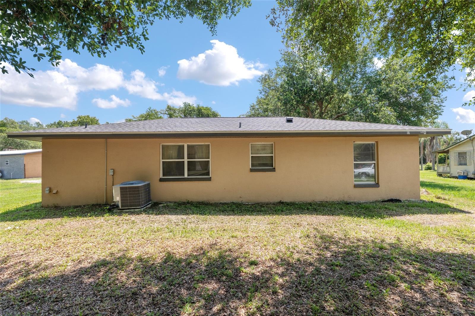 17611 FL33, GROVELAND, FL, 34736