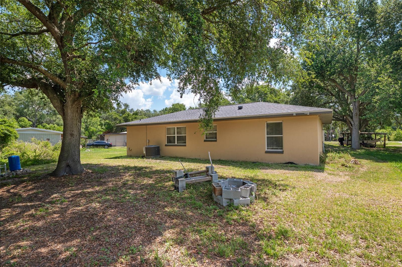 17611 FL33, GROVELAND, FL, 34736
