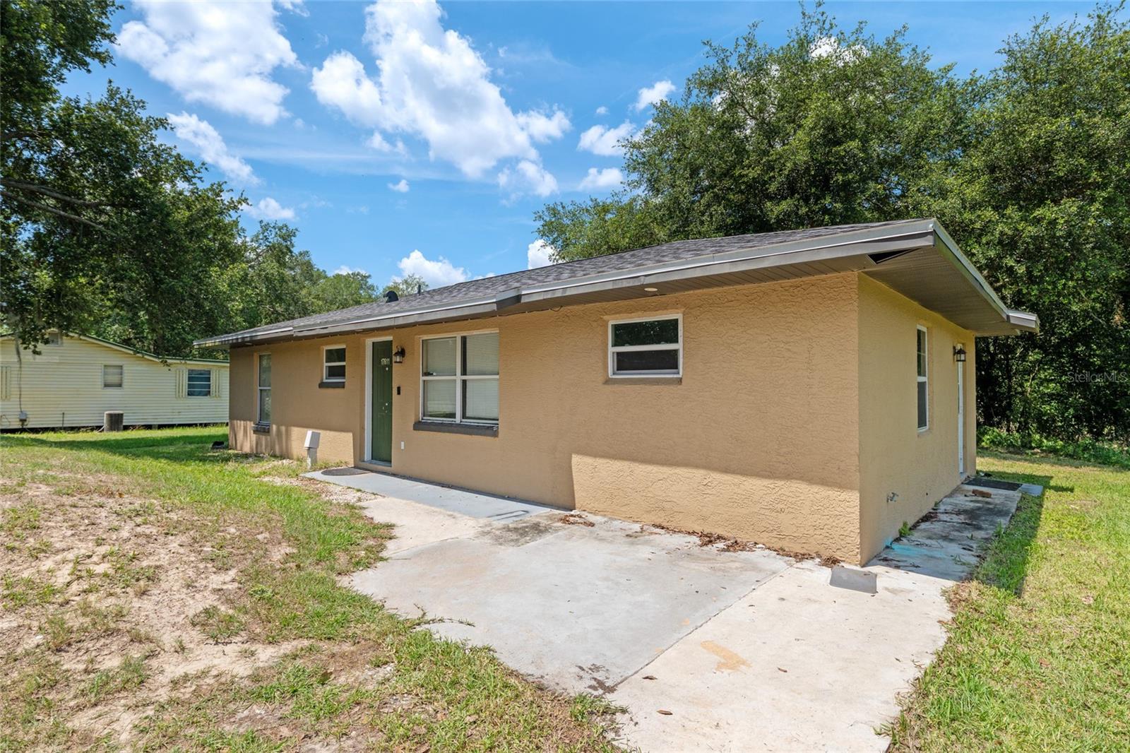 17611 FL33, GROVELAND, FL, 34736