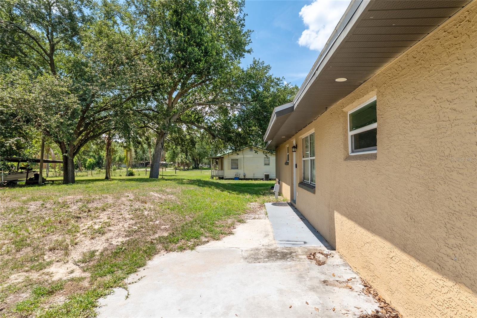 17611 FL33, GROVELAND, FL, 34736