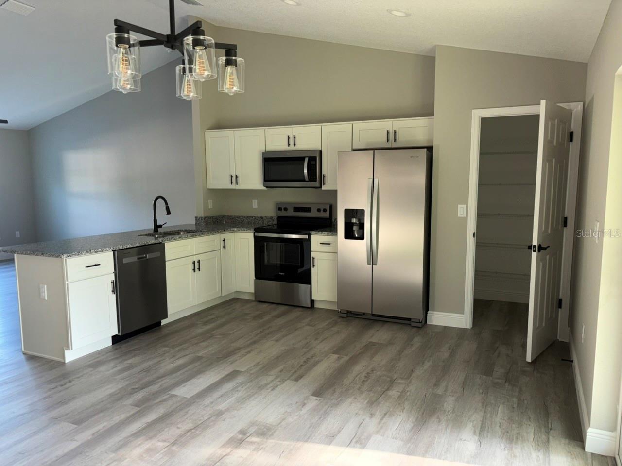6373 N EARLSHIRE TER, DUNNELLON, FL, 34434