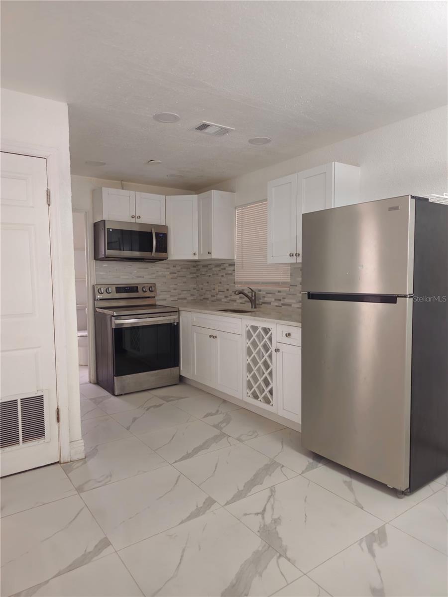 2472 17TH AVE S, ST PETERSBURG, FL, 33712
