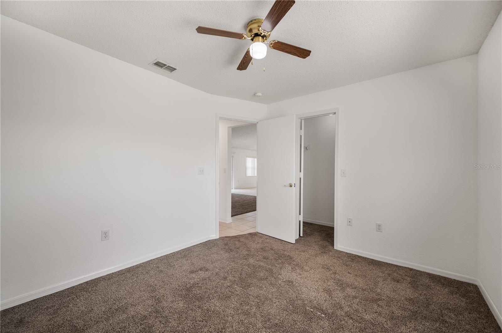 6217 CROSS CREEK BLVD, LAKELAND, FL, 33813