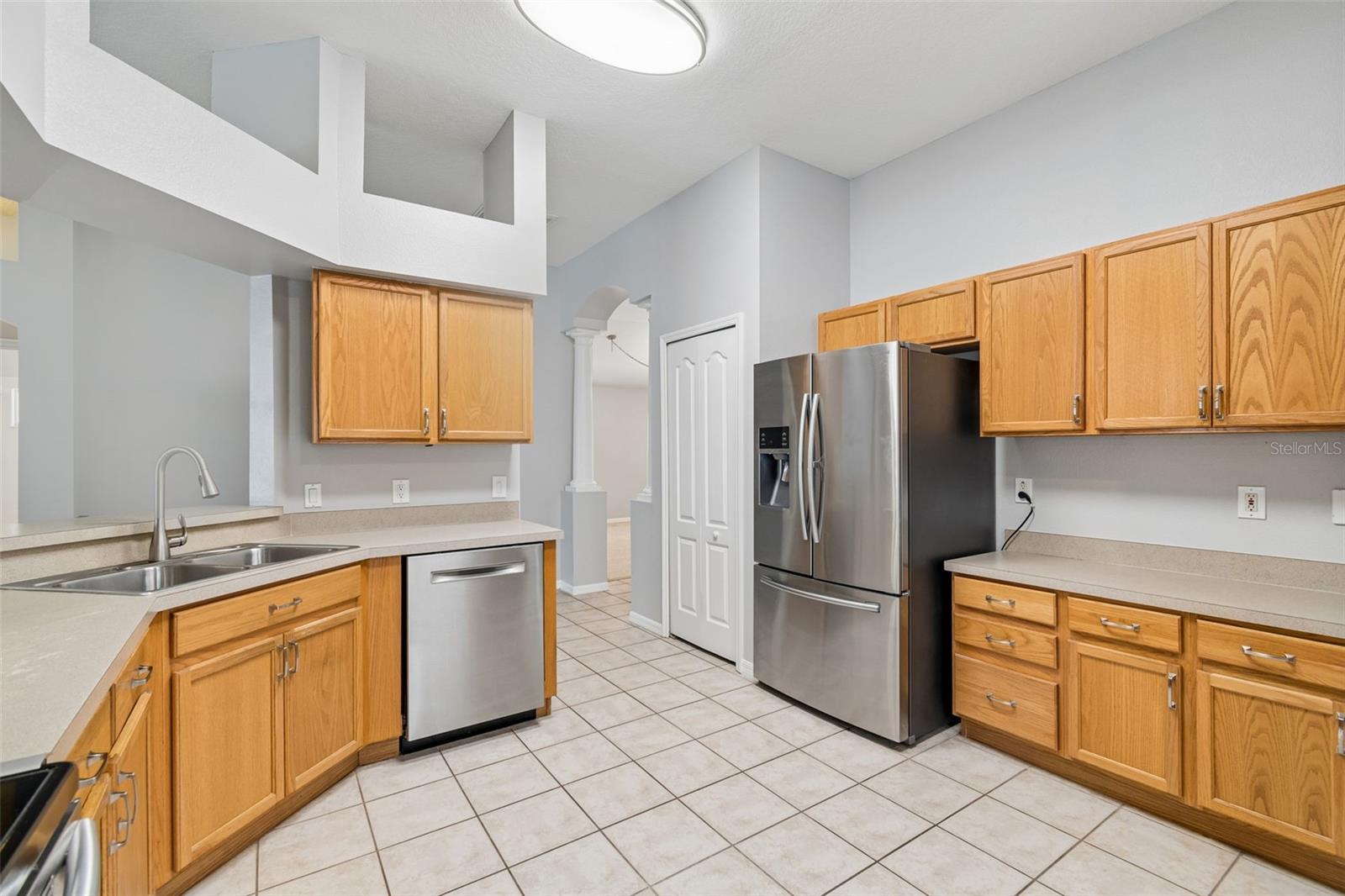 1822 GREYSTONE HEIGHTS DR, VALRICO, FL, 33594