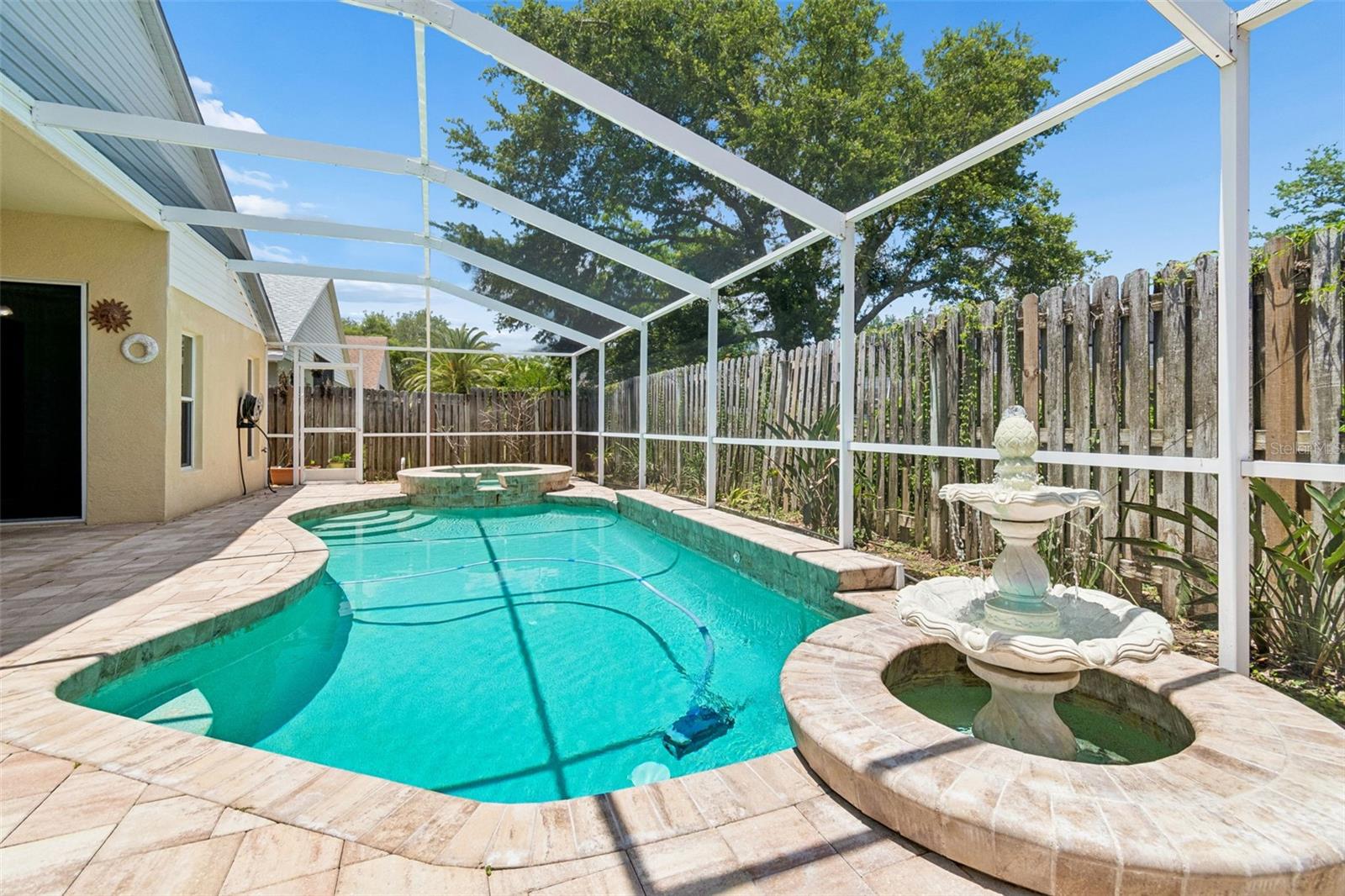 1822 GREYSTONE HEIGHTS DR, VALRICO, FL, 33594